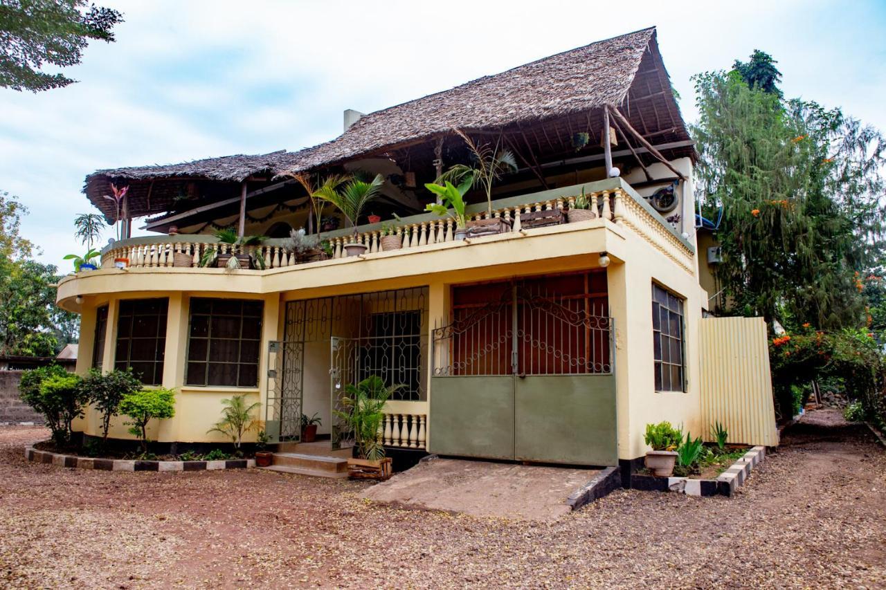 The Secret Garden Hotel Moshi Exterior foto